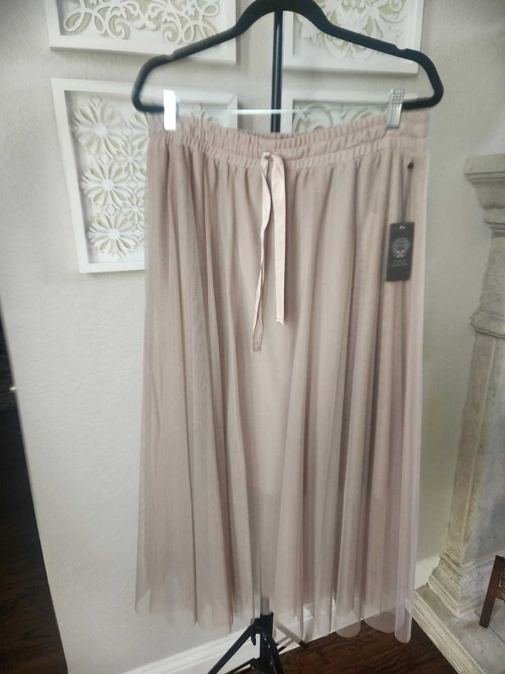 Vince Camuto Soft Taupe Maxi Tulle Skirt